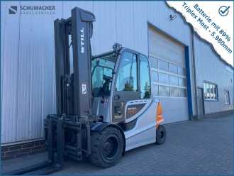 Used Forklift Truck STILL RX60-45 | Batterie mit 89% | Triplex 5.980mm ELEKTRO VIERRADFRONTSTAPLER (13046073) backdrop